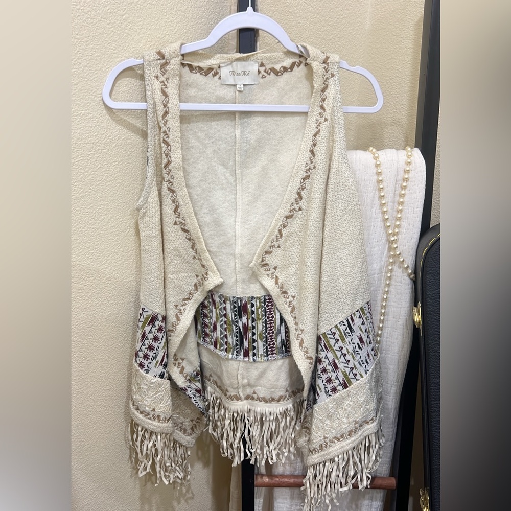 Miss Me vest size small